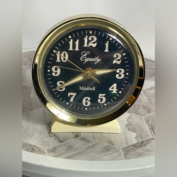 Vintage Equity Minibell Alarm Clock Cream Gold Manual Wind Made in China - Picture 3 of 8